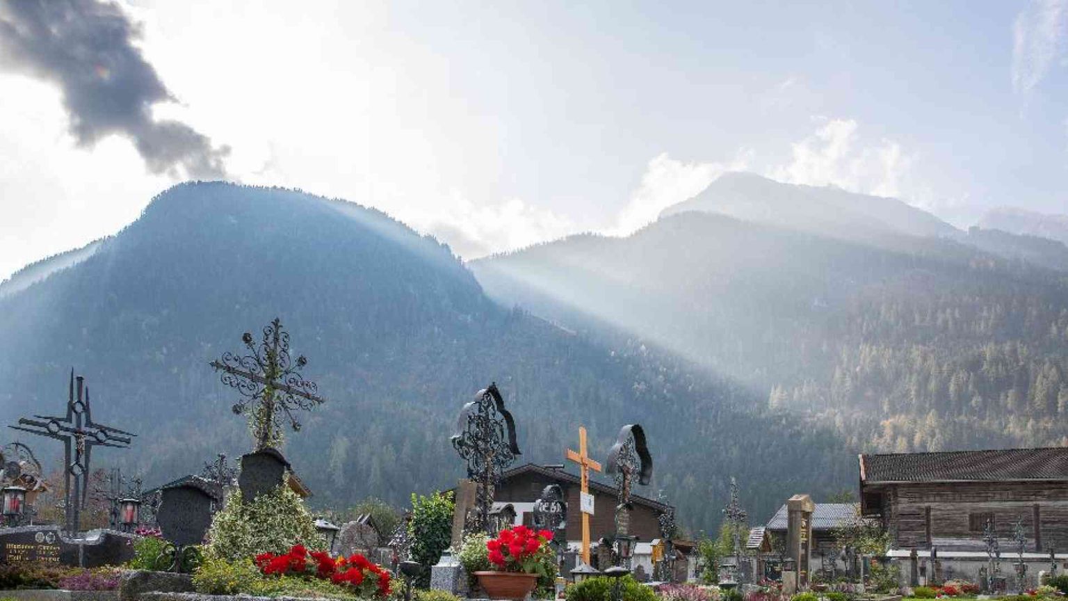 Corpo, morte e memoria cristiana. I defunti e ciò che non va nel vento