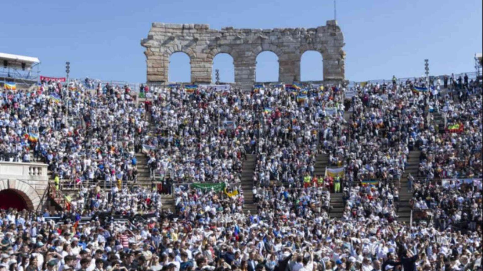 Oltre la cristianità: la metamorfosi della fede nell'Occidente moderno