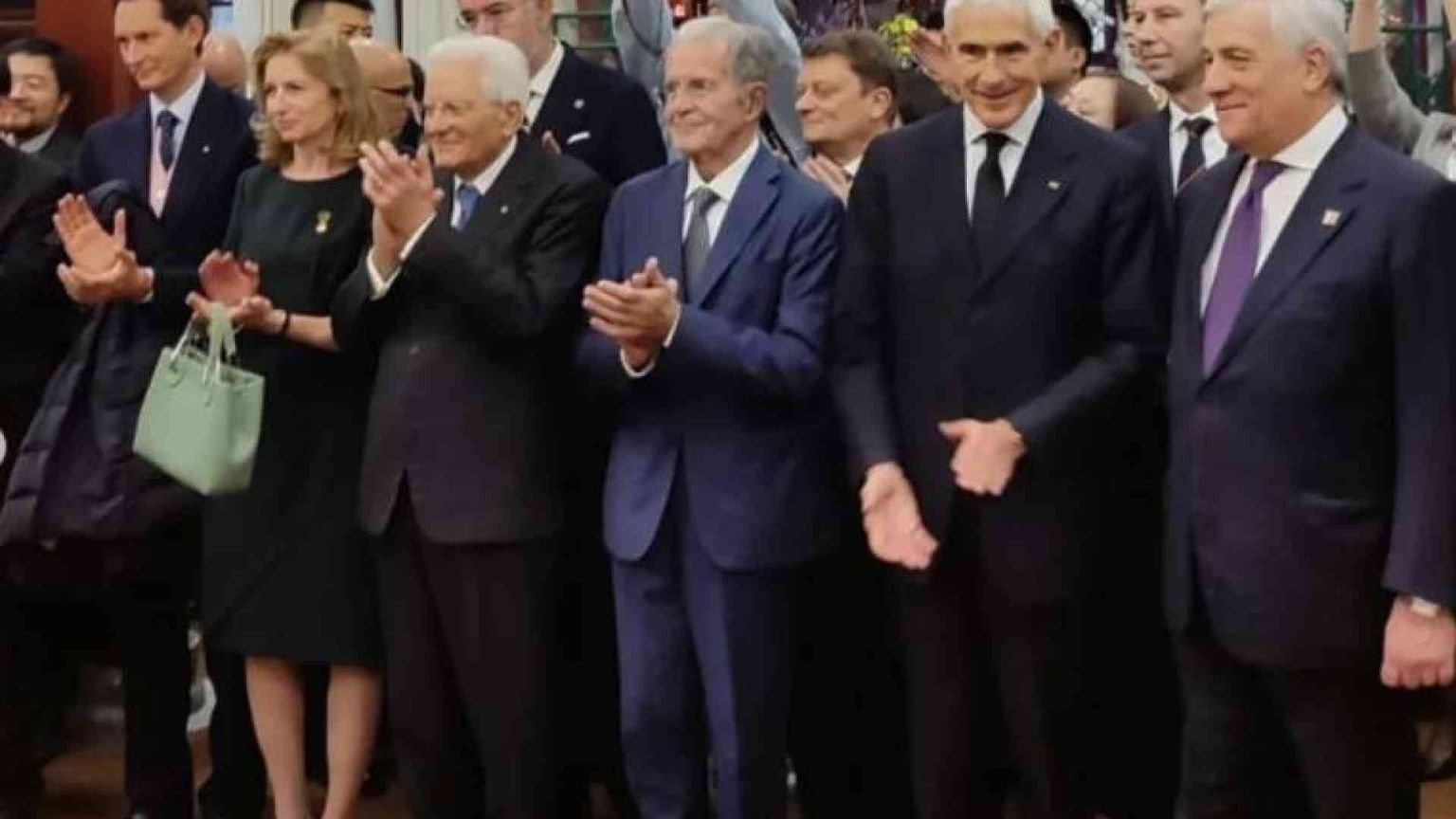 Mattarella incoraggia la Cina: «Si adoperi per la pace in Ucraina»