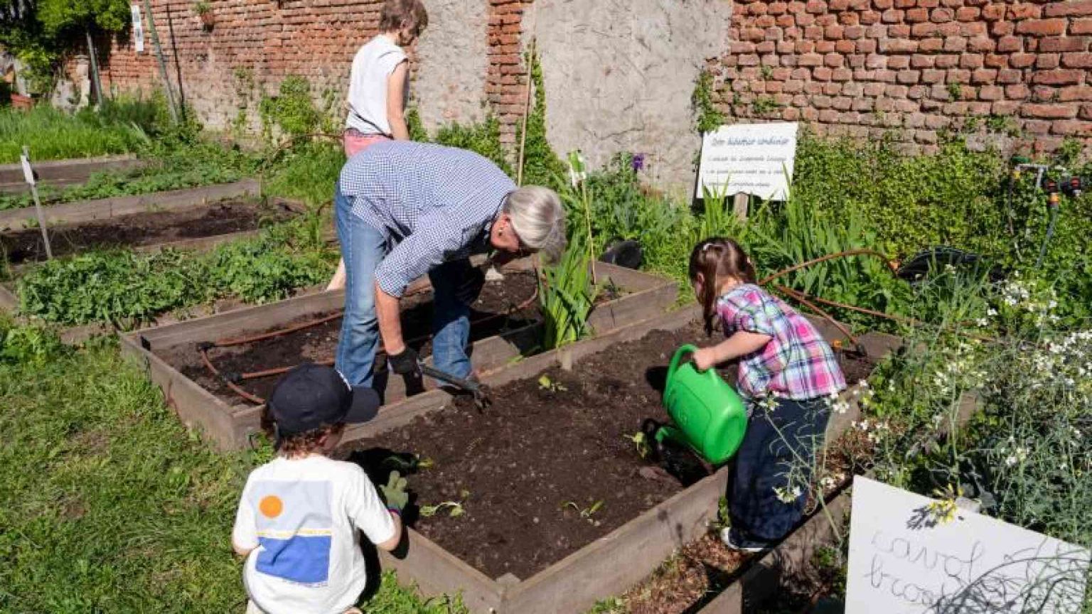 Cascina Cuccagna ha messo Radici: «Ricuciamo speranze e tessuto sociale»