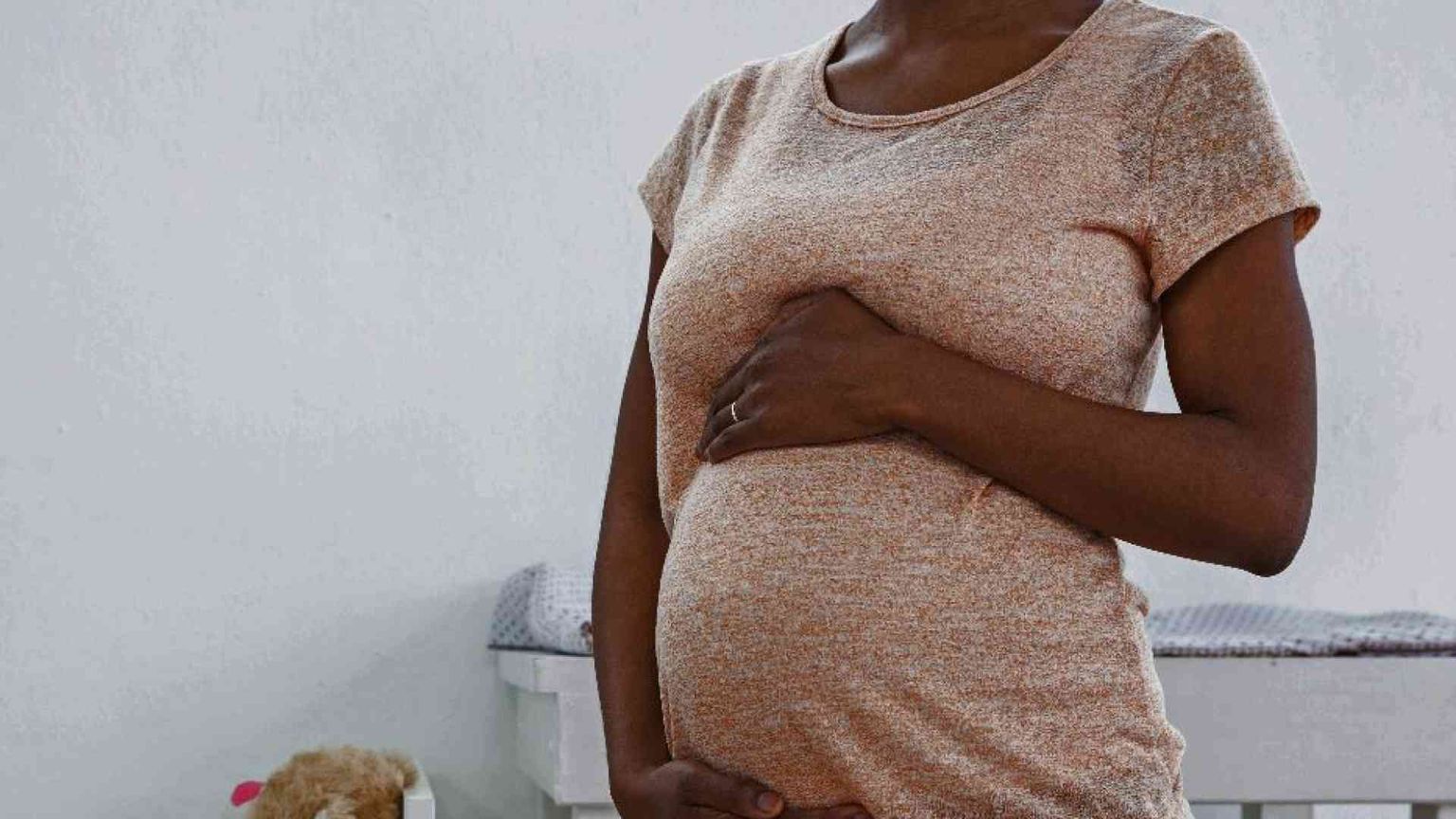 Entra in vigore il bando anche all’estero. Cosa succede adesso?