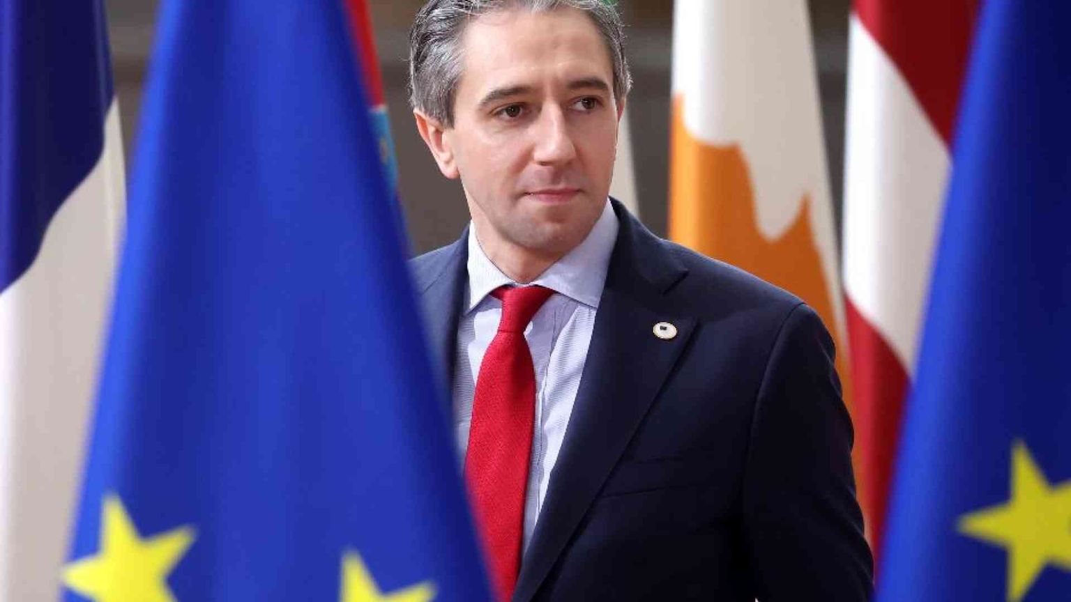 Irlanda, Harris torna al voto per liberarsi dello Sinn Fein