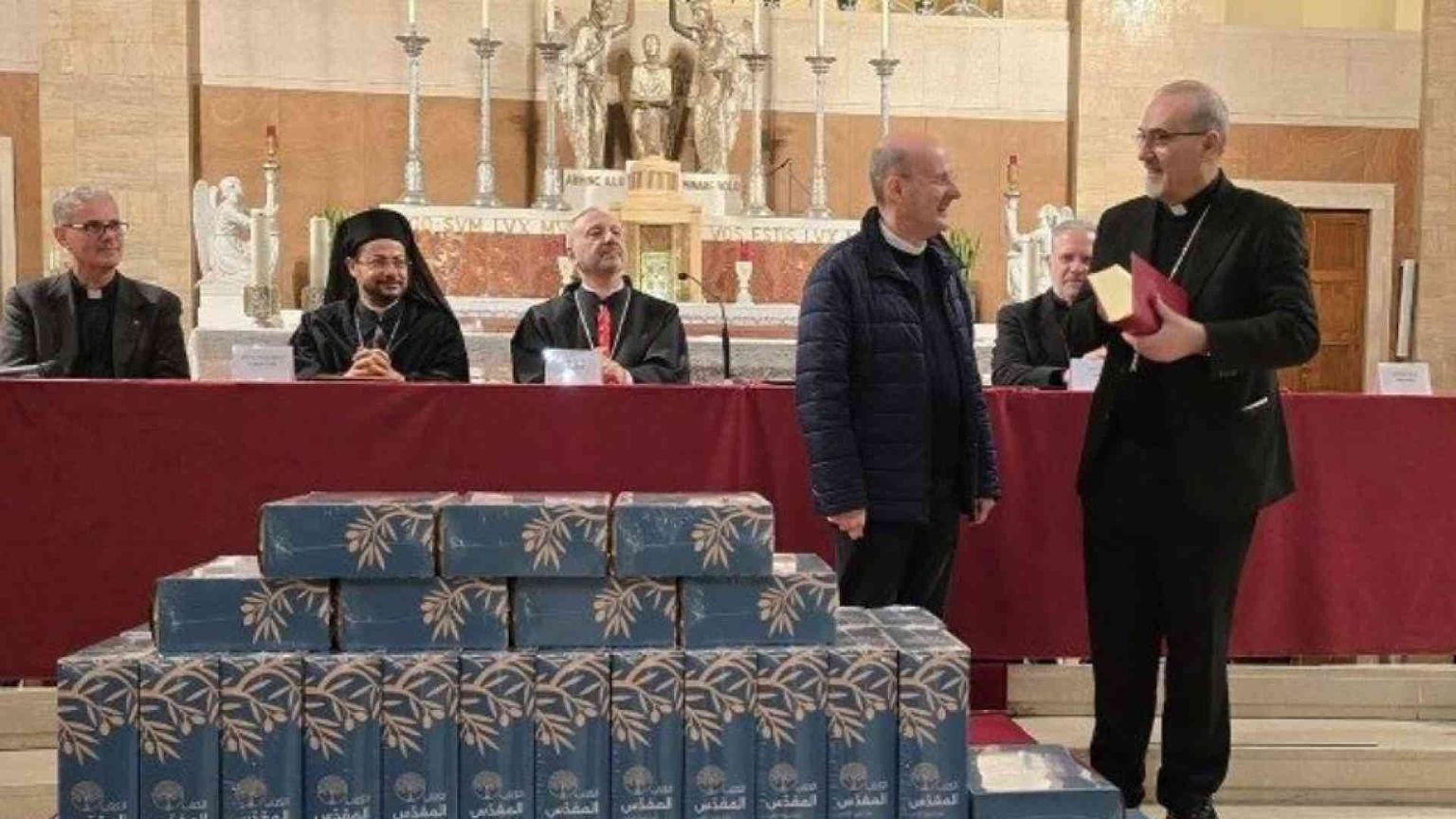 La nuova edizione della Bibbia in arabo: «Parola d'amore contro l'odio»
