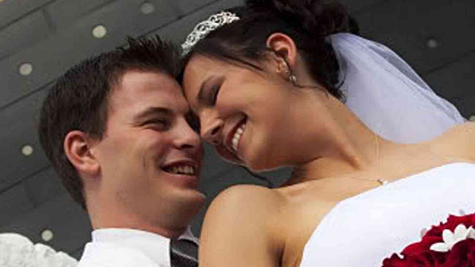 Coppie "regolari" e coppie "irregolari". C'è un divario etico?