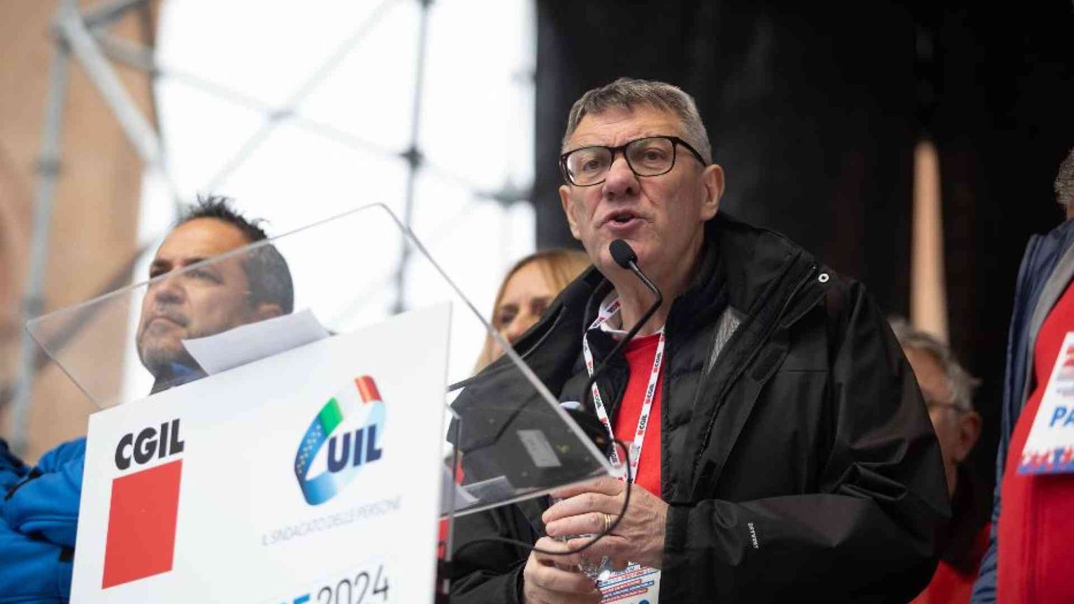 Lo sciopero «per rivoltare il Paese» fa discutere, anche per gli scontri