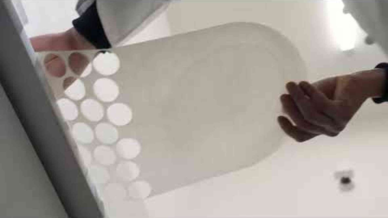 Così le ostie si fanno in carcere. Nel nome di Acutis