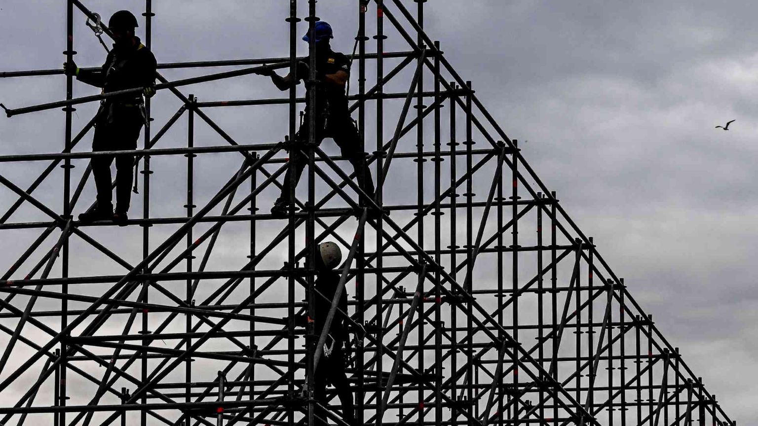 Gli occupati tornano a crescere: +47mila a ottobre