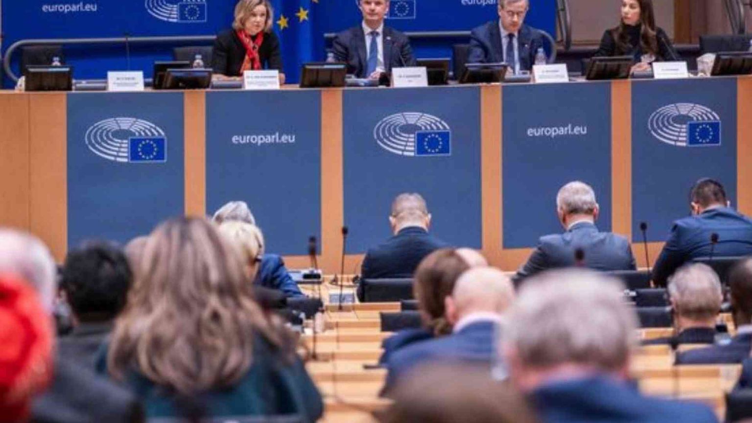 Serve un coordinatore contro l'odio anticristiano in Europa