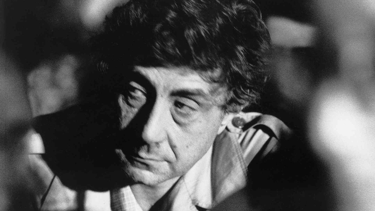 Dal manicomio alla cura: 100 foto per i 100 anni di Franco Basaglia