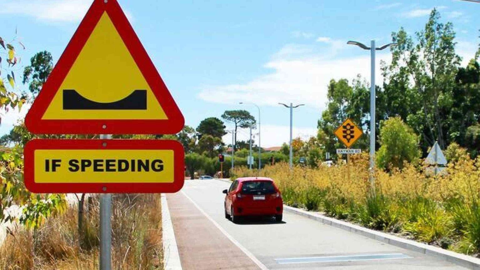 In Svezia il dosso rallentatore diventa "intelligente"