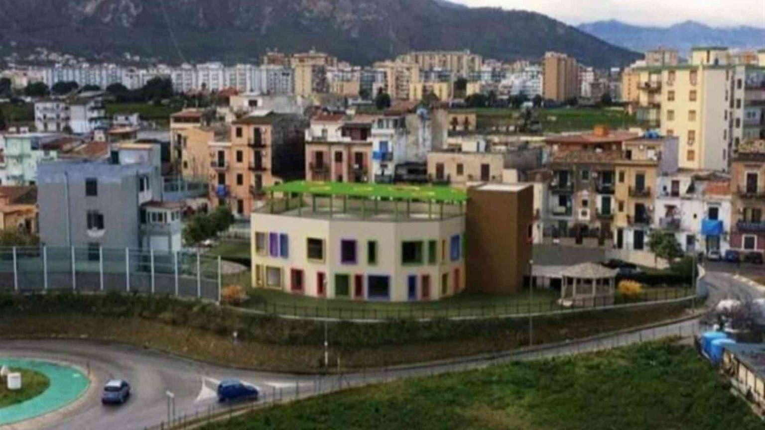 Nuovo stop all'asilo di don Puglisi. I familiari del prete: regalo alla mafia