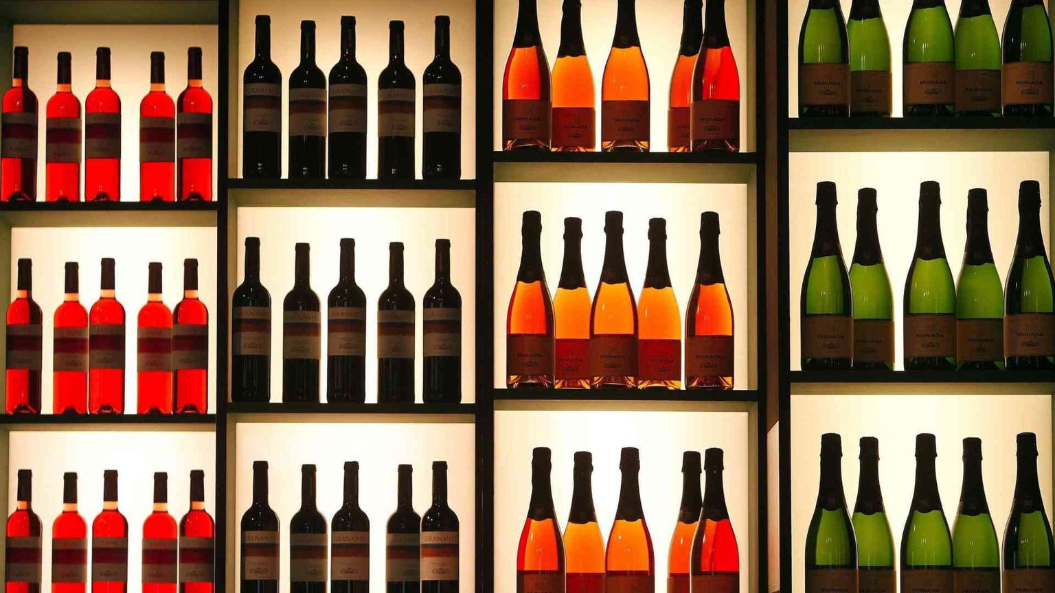 L'etichetta sugli acolici Usa per il rischio-cancro fa discutere in Italia