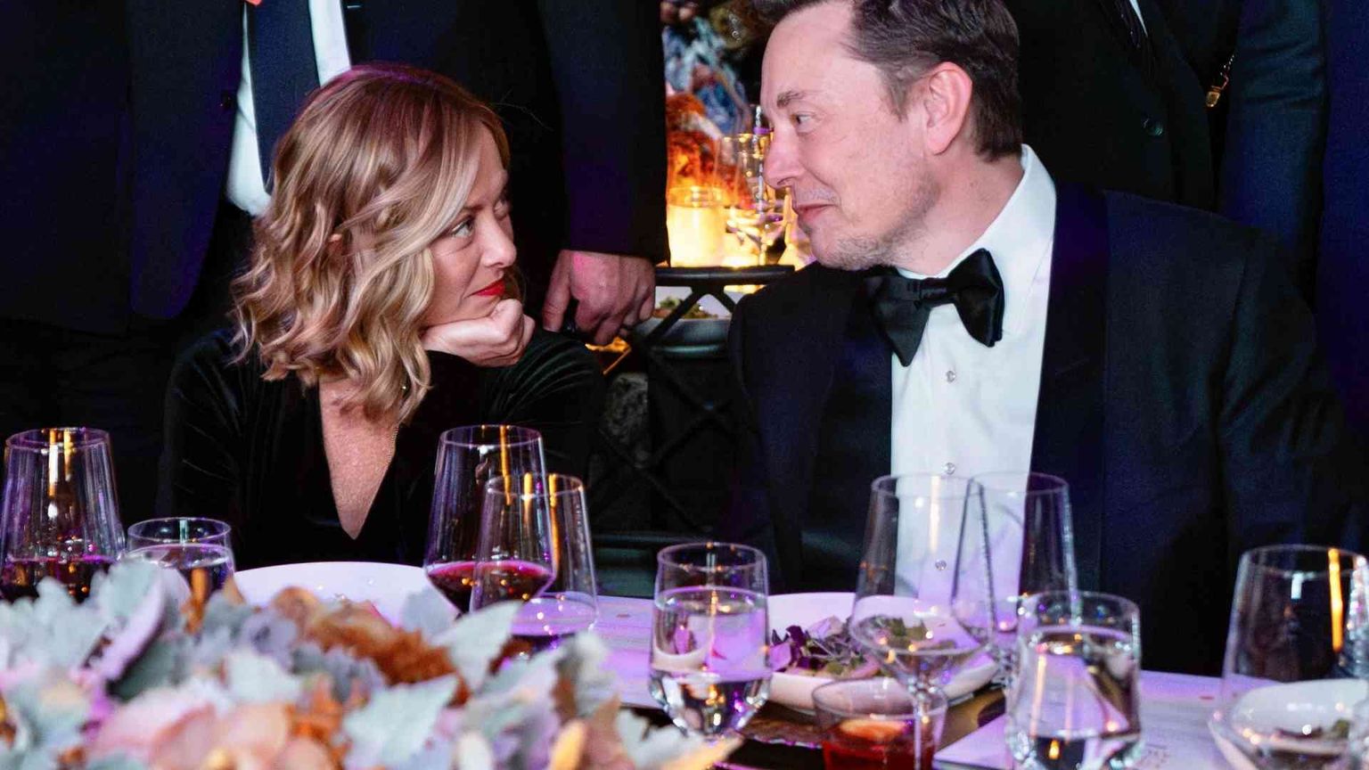 Palazzo Chigi nega: «Nessun accordo con Space X». Musk però si dice pronto