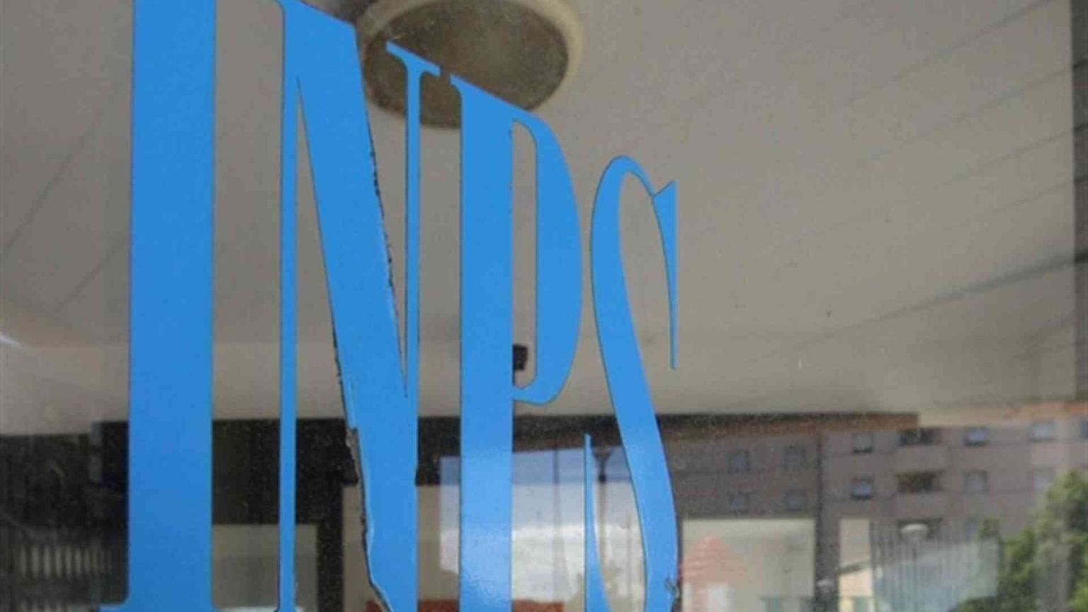 Alta tensione Lega-Inps. L'aumento dei requisiti è un giallo