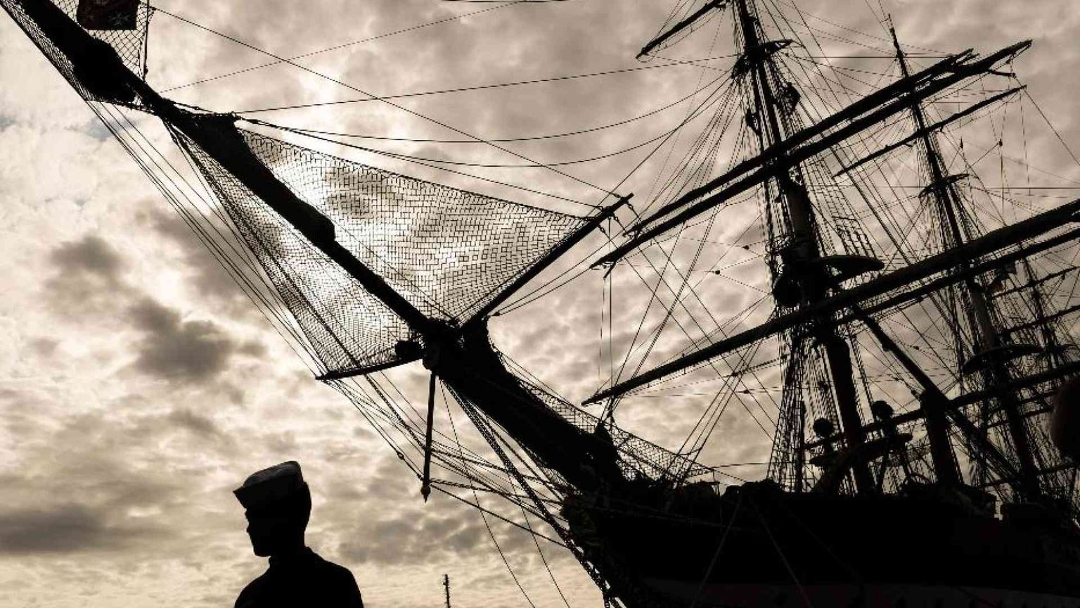 La nave militare Amerigo Vespucci è diventata una chiesa giubilare