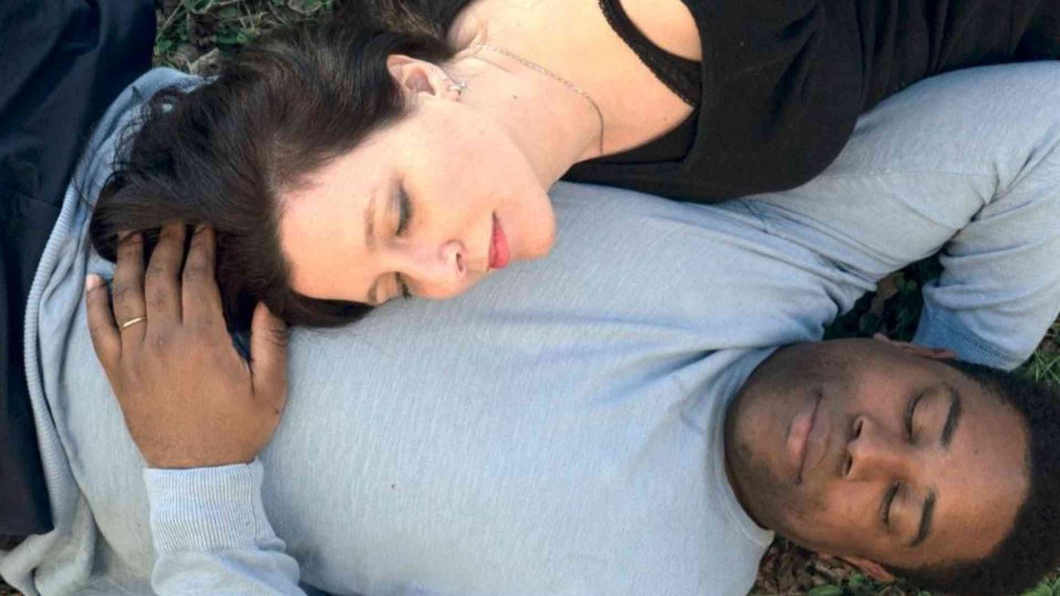 "Antirazzismo, vi spieghiamo come si fa a viverlo in coppia"