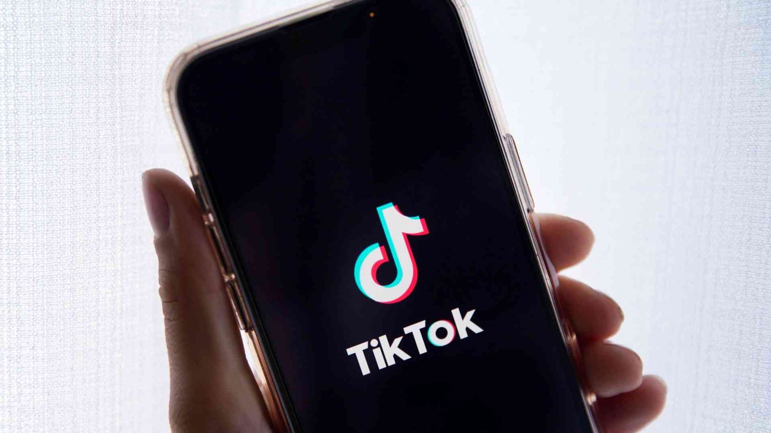 Musk potrebbe avere TikTok Usa. Ma la piattaforma smentisce