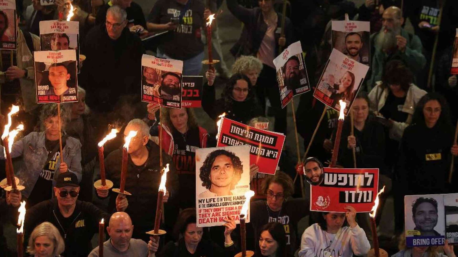 Kfir e Ariel con mamma Shiri: chi potrebbero essere i primi ostaggi liberati