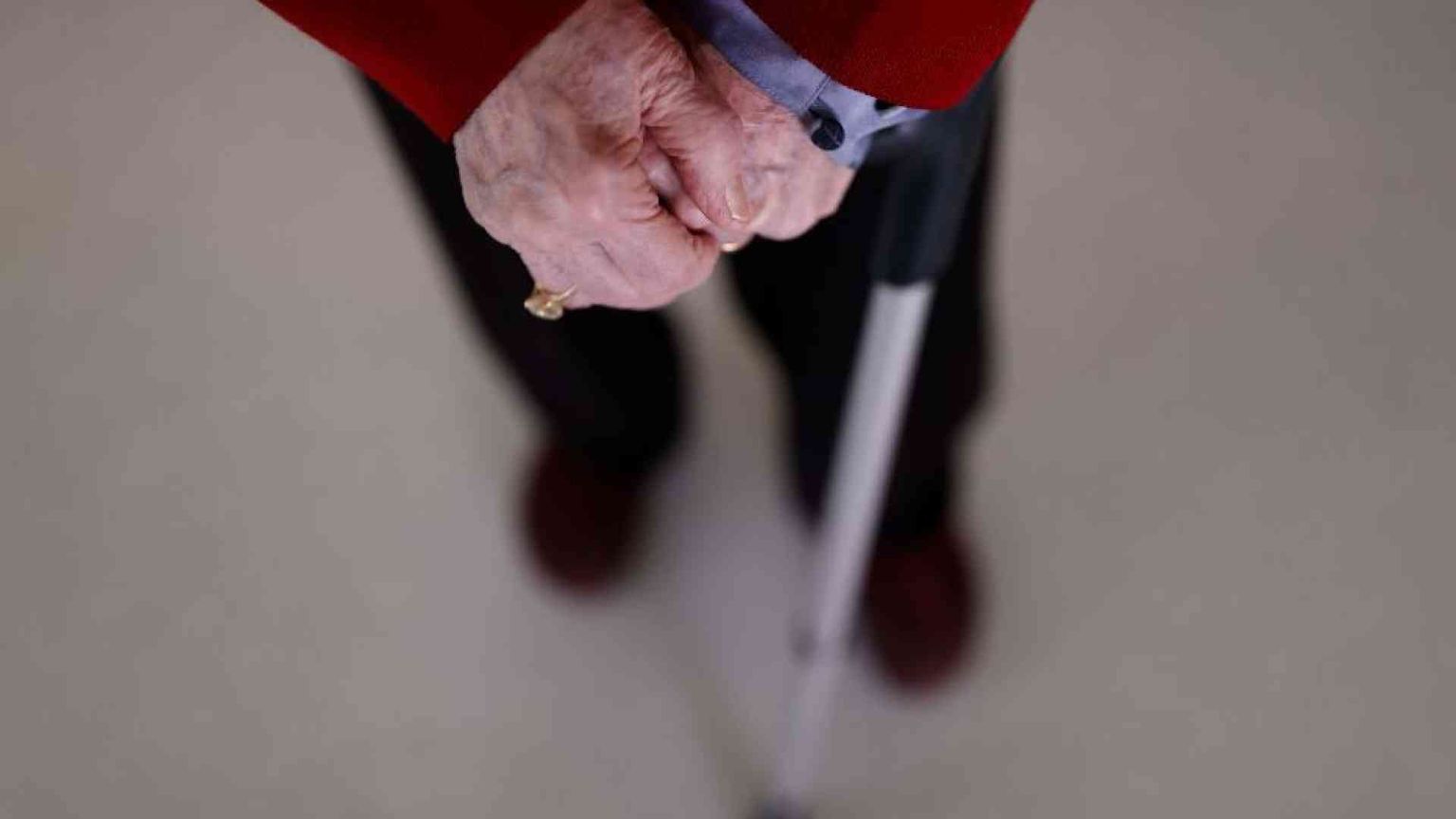 Coabitazione e “convivenze” familiari: la solitudine degli anziani si può curare