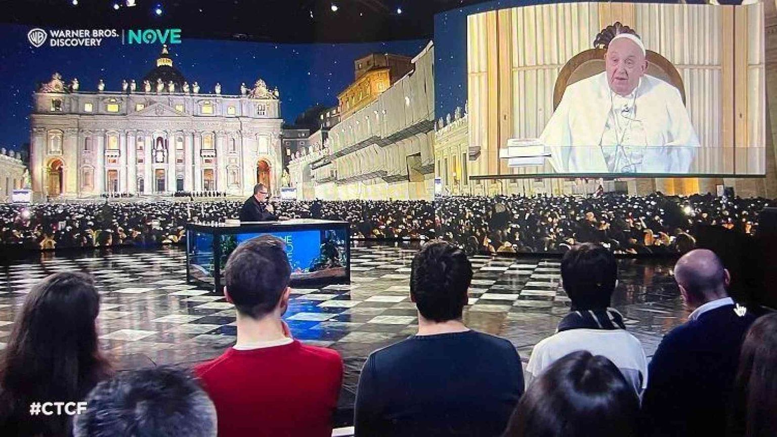Il Papa: «Espulsione migranti una disgrazia». Suor Petrini governatrice