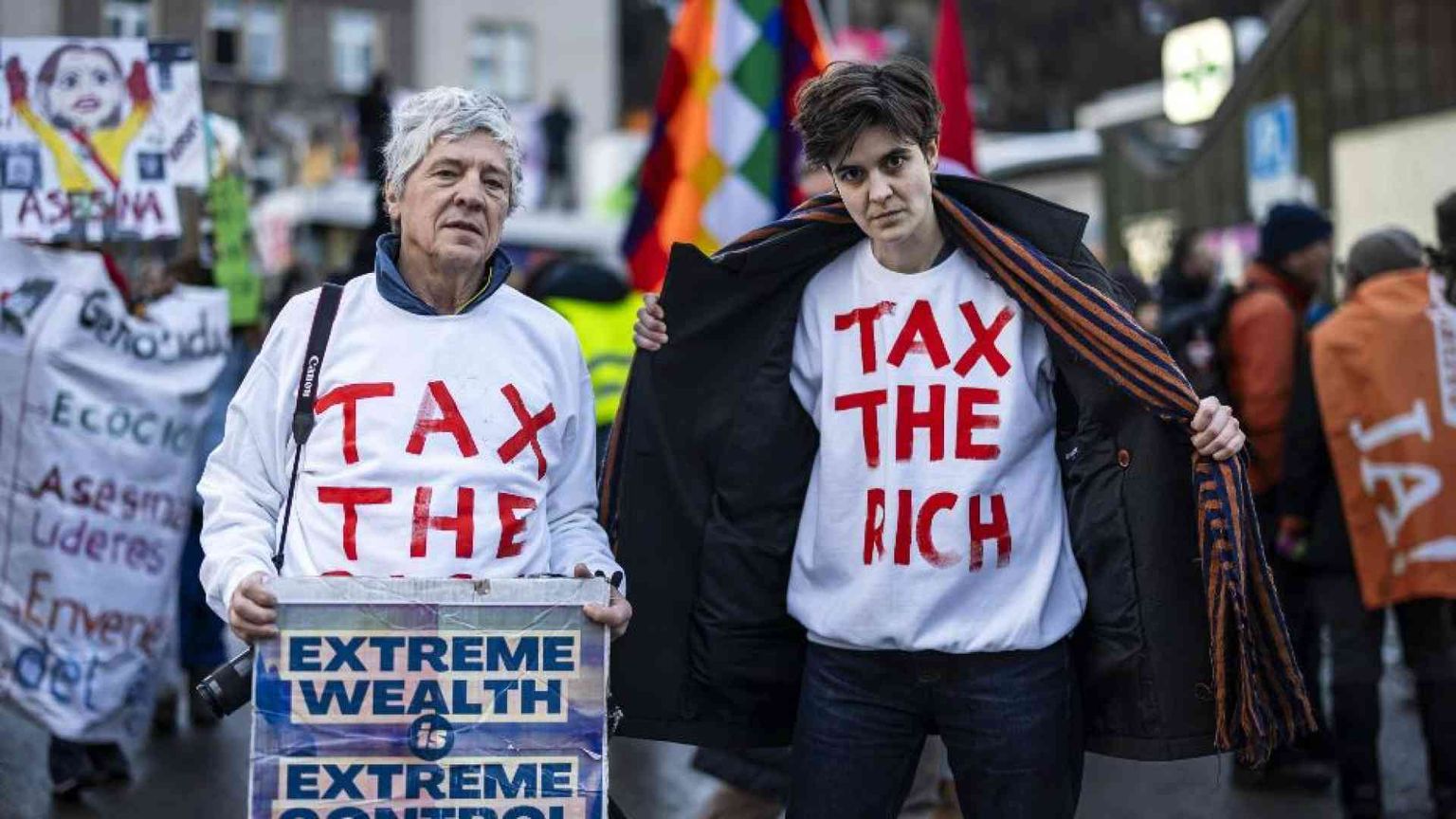 L'appello dei miliardari: pronti a pagare più tasse