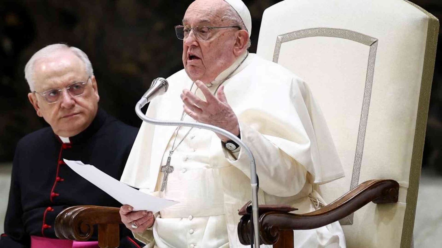 Il Papa: «Dio ci dice di non temere, è sempre con noi»