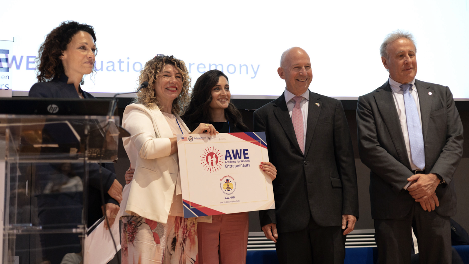 Quota "rosa" in crescita, Italia prima in Ue