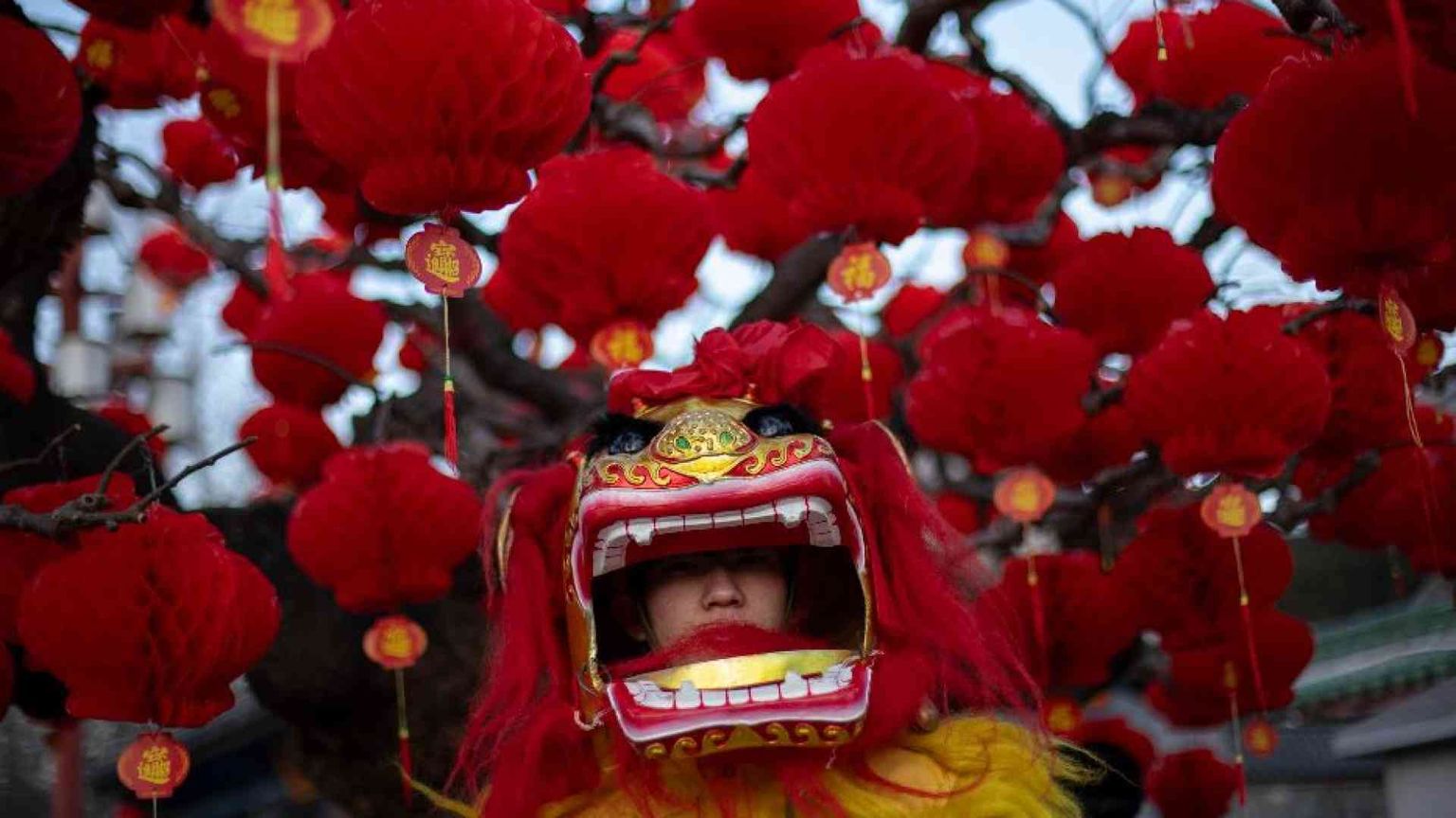 La Cina in festa per l'inizio dell'Anno del Serpente