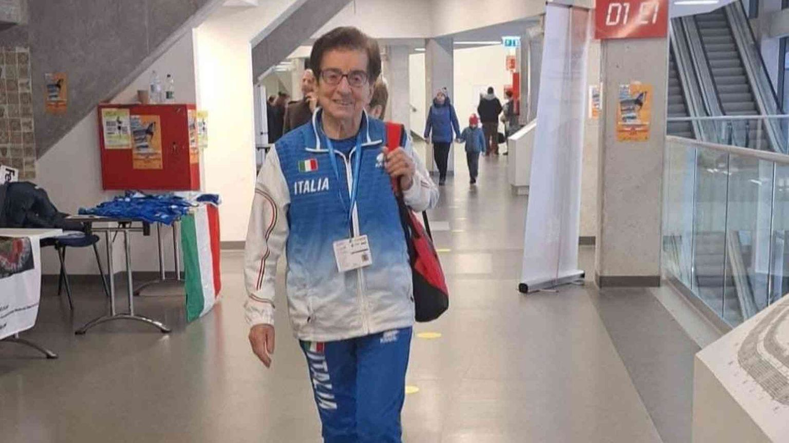 La prof Emma, a 91 anni ancora campionessa: corre e vince