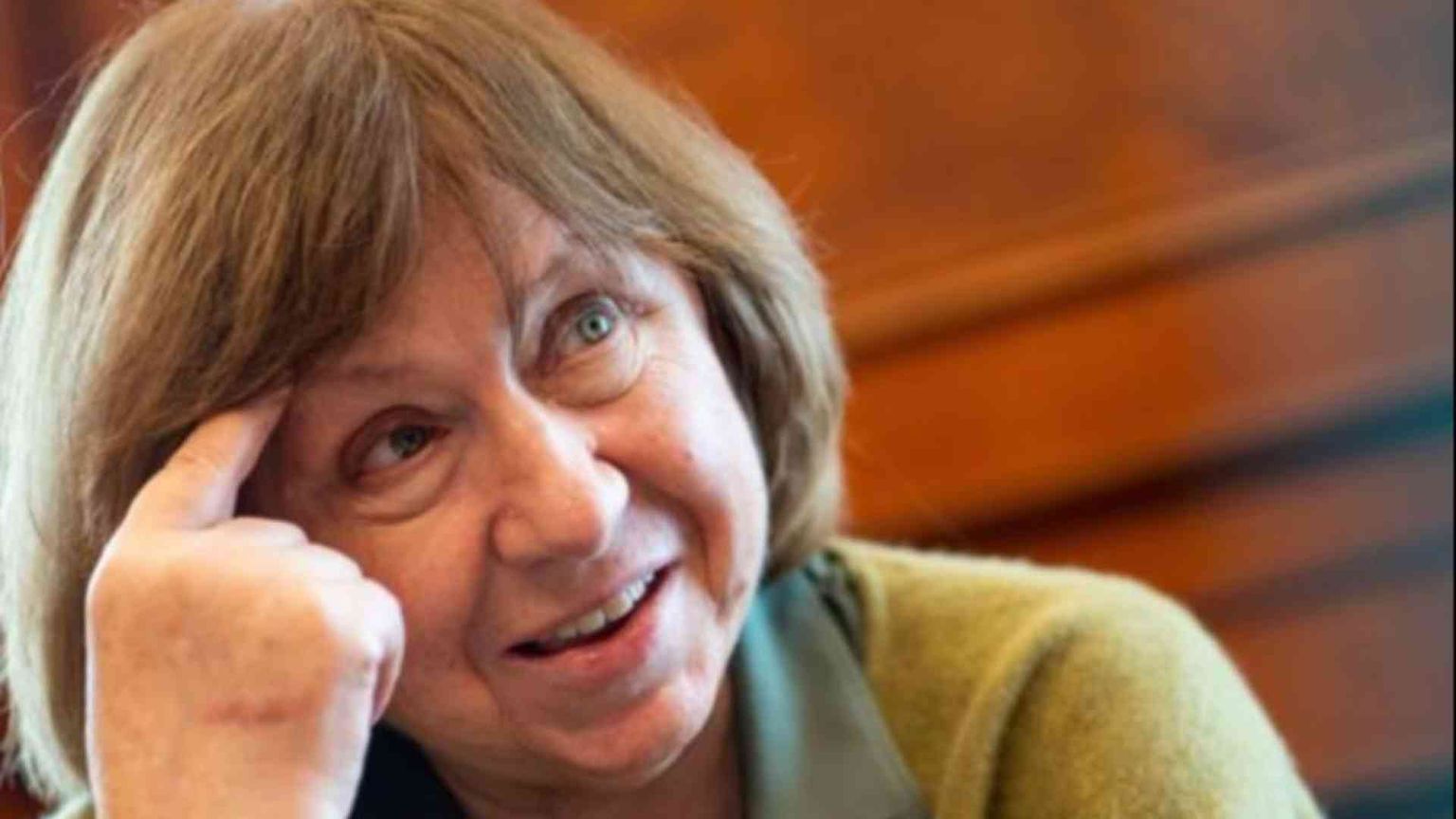 Aleksevic: «Per raccontare la guerra non basta una voce sola»