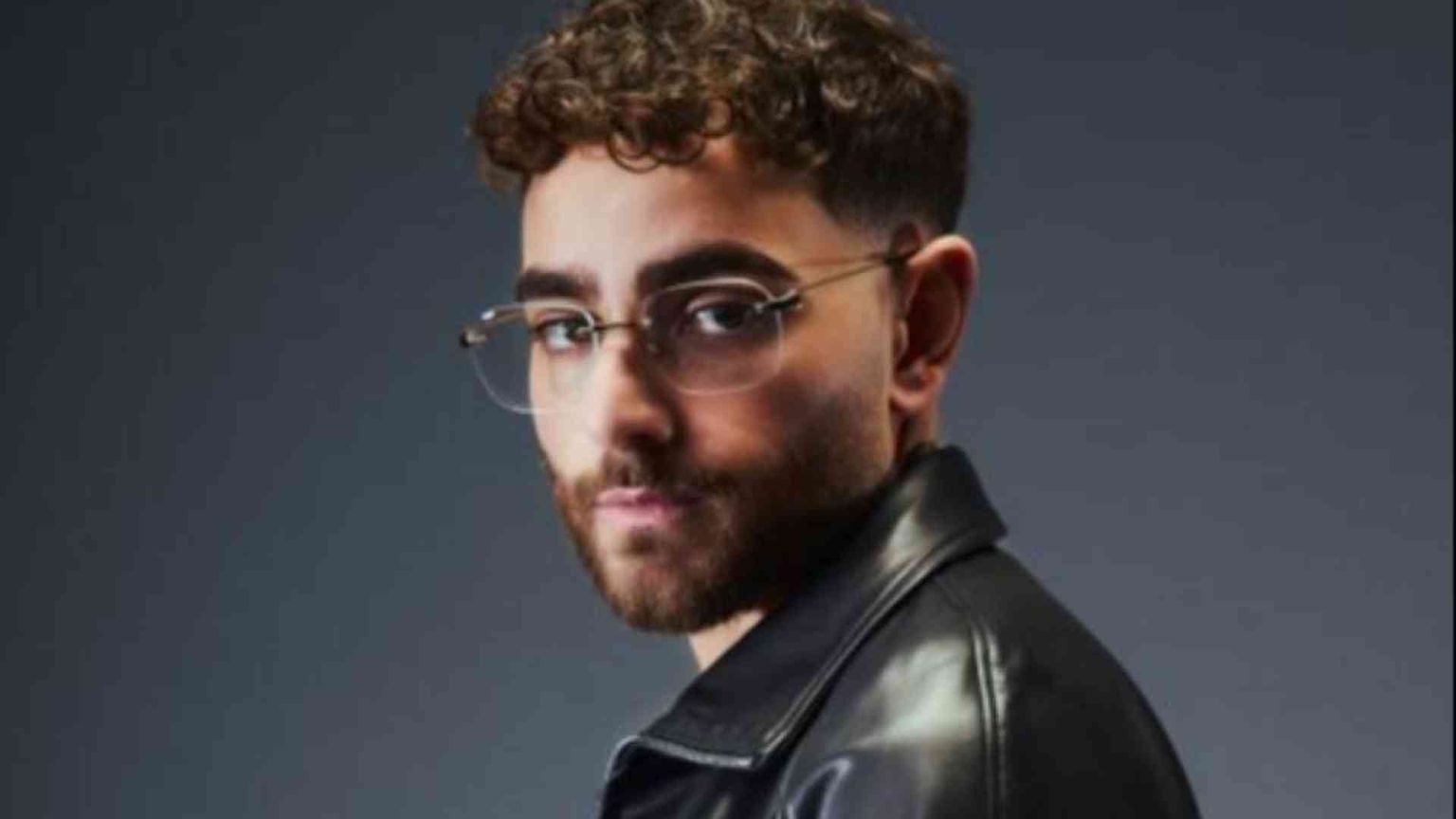 Rocco Hunt: «Torno all'Ariston col rap impegnato»