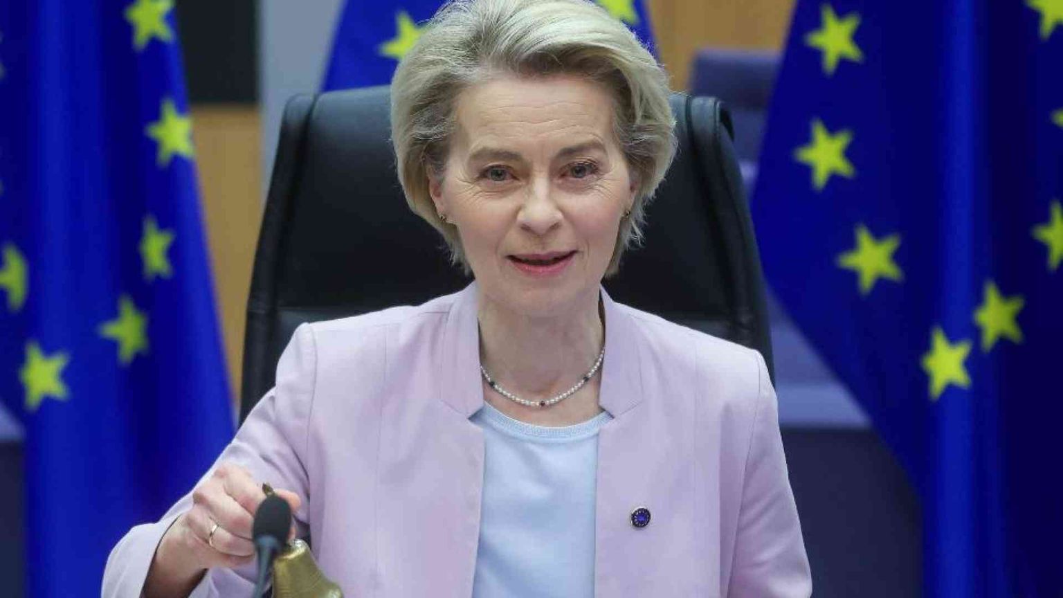 L'Ue si prepara a colpire le Big Tech per rappresaglia contro i dazi di Trump