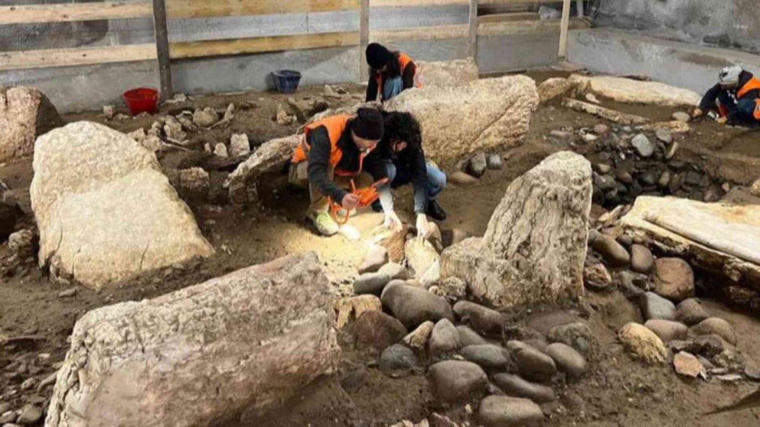 Scoperta una necropoli preromana che cambia la storia di Trento