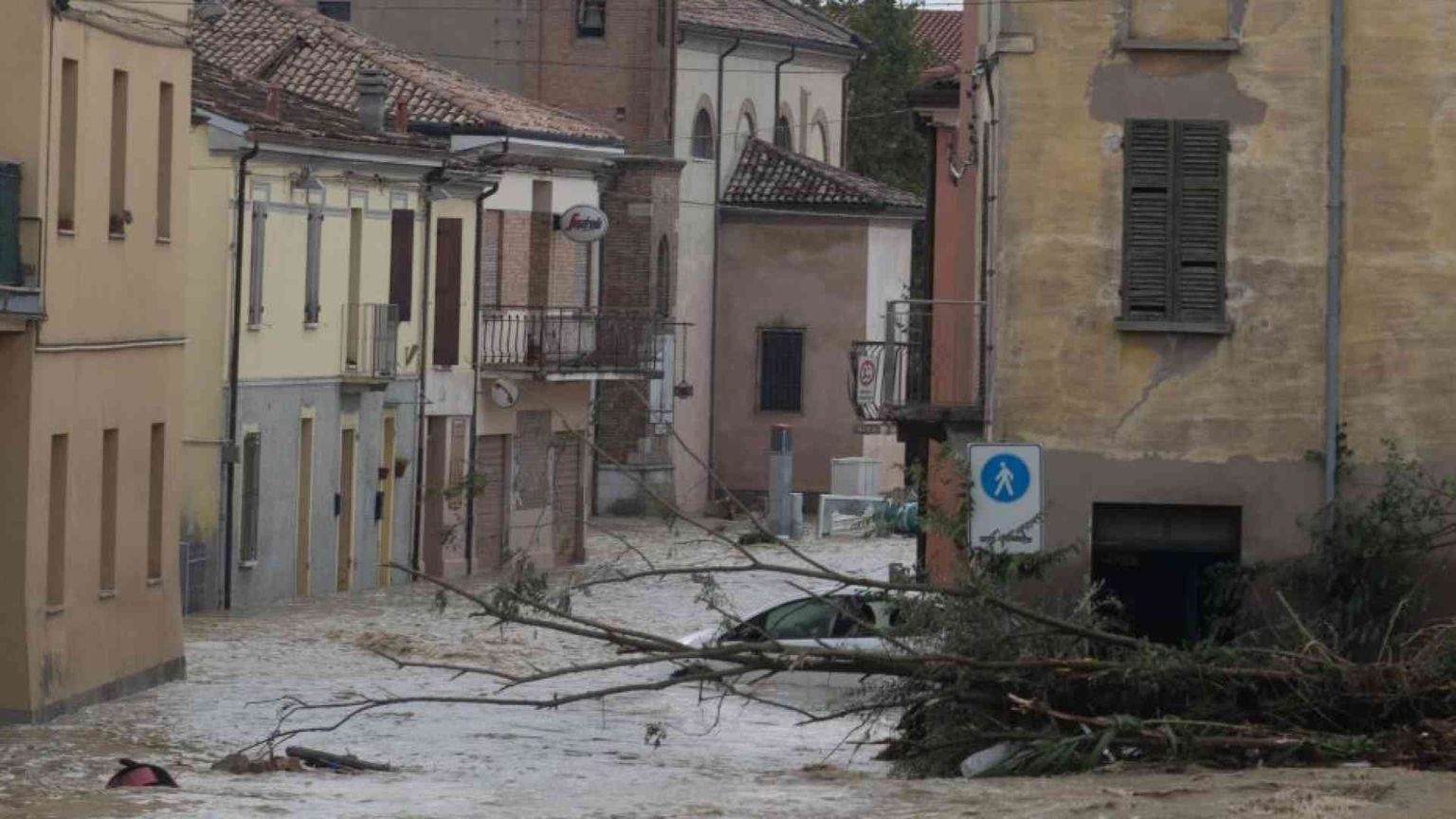 Italia, Spagna e Grecia tra i più colpiti per morti e costi