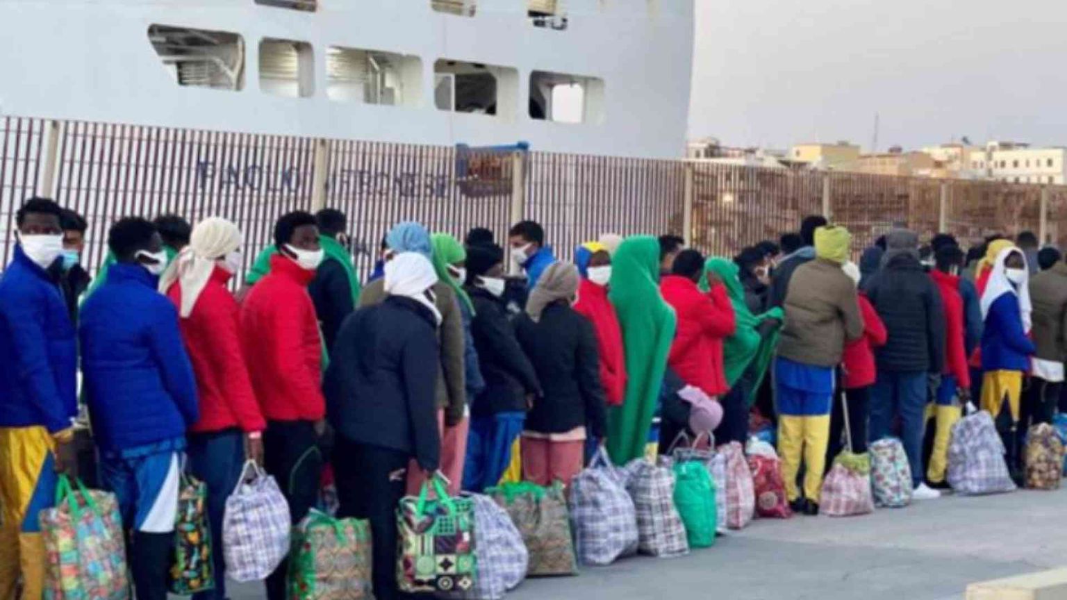 Due anni di decreto Piantedosi. Le Ong: i porti lontani boicottano i soccorsi