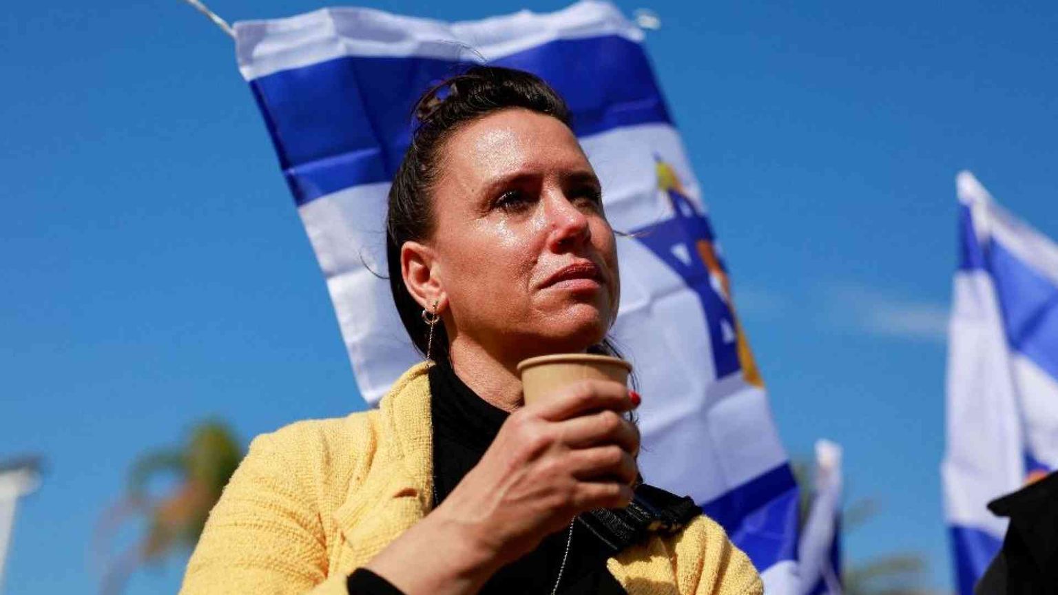 Allarme terrorismo a Tel Aviv, bombe sugli autobus