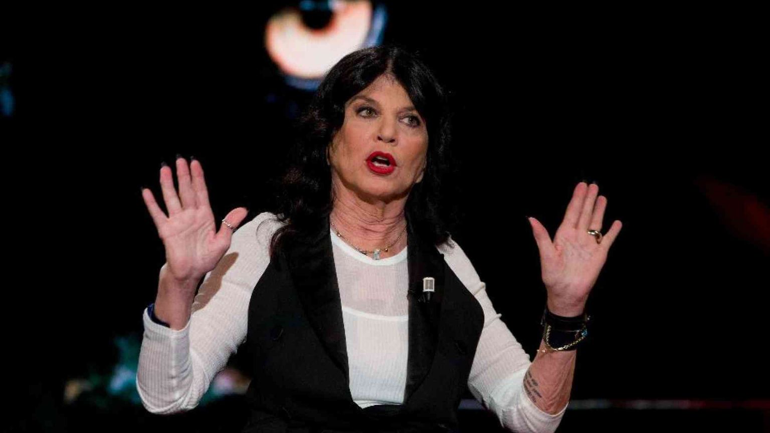 Prostituzione e droga: ai domiciliari Stefania Nobile, figlia di Wanna Marchi