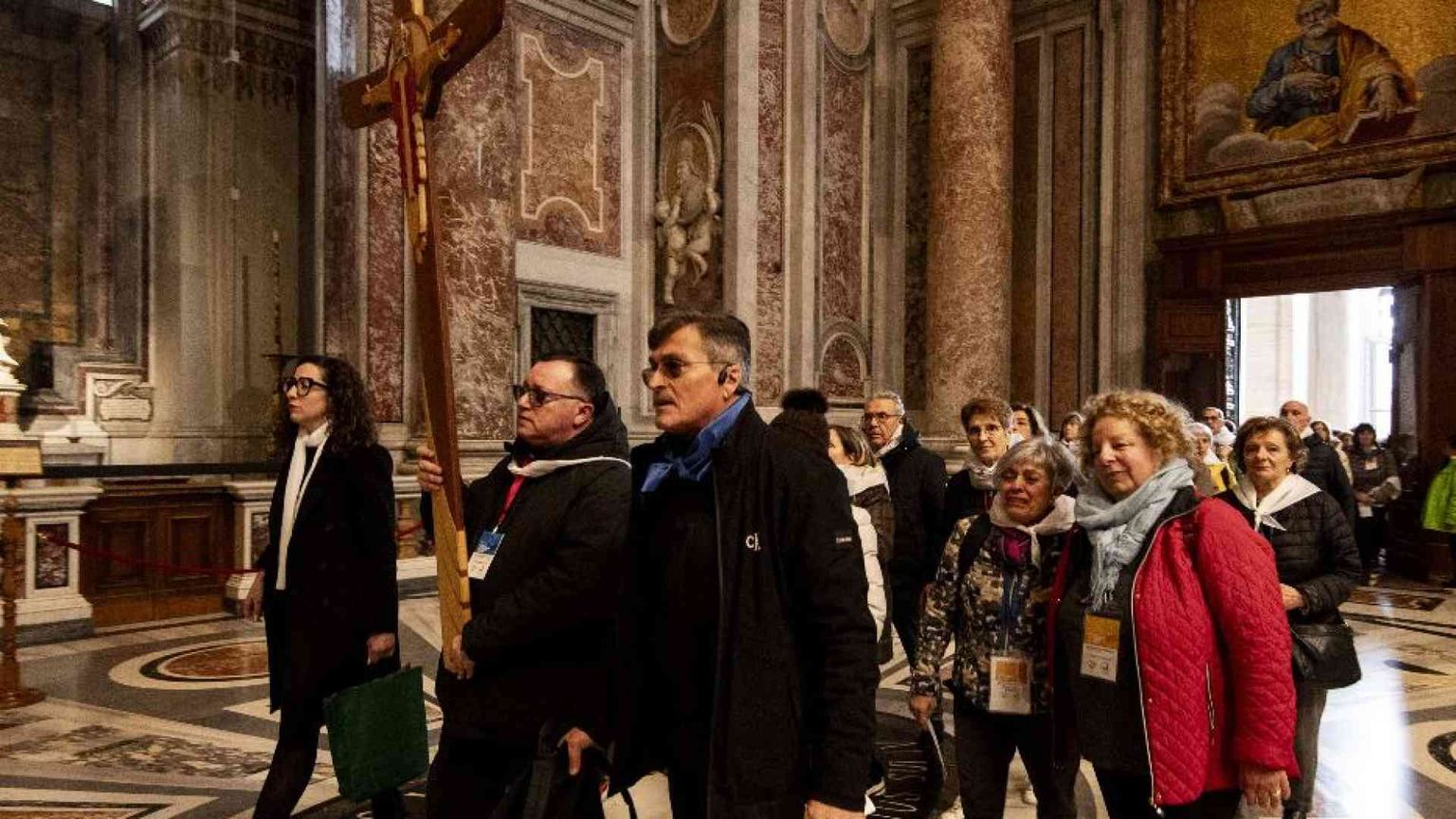 Delpini con la diocesi a Roma: «Sfidati dai tre peccati di oggi»