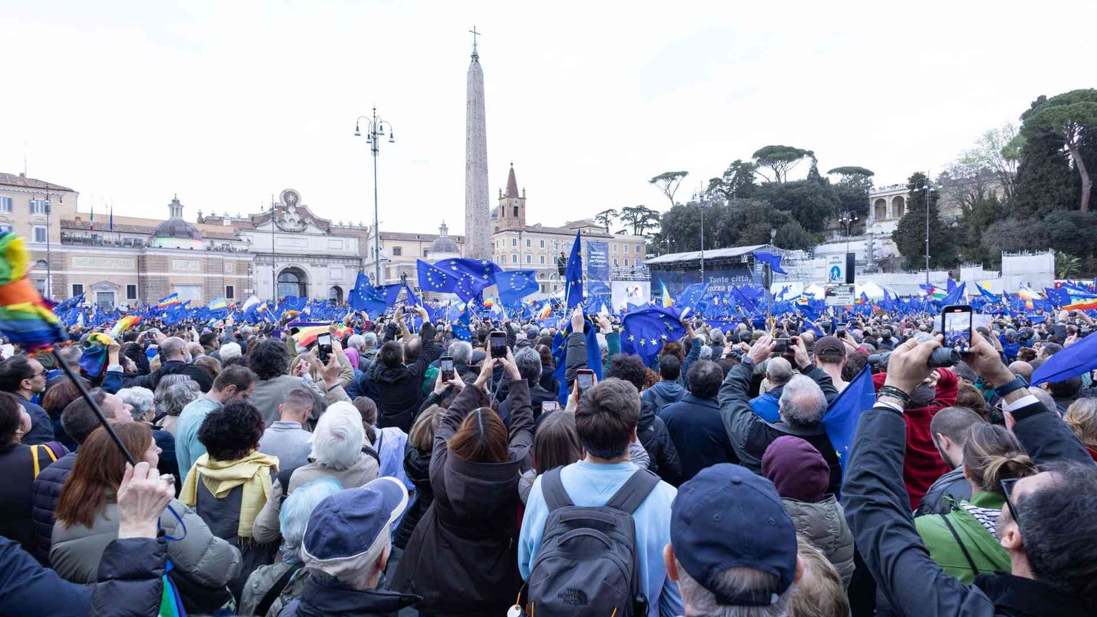 Ideali, valori e battaglie (non sempre comuni): chi c'era in quel popolo
