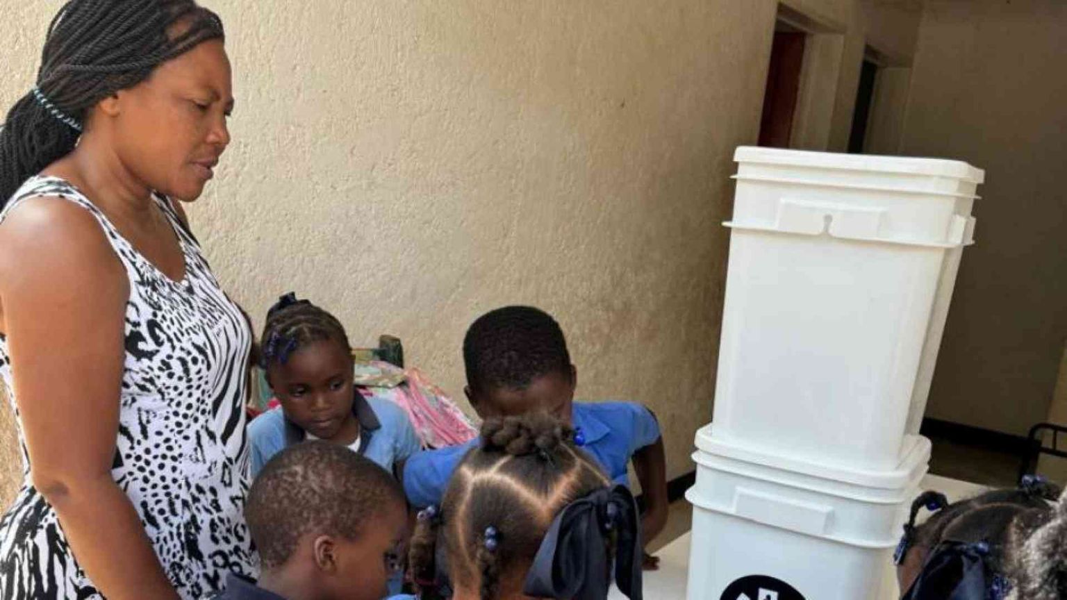 Una raccolta per far studiare gli “angeli” dell'orfanotrofio