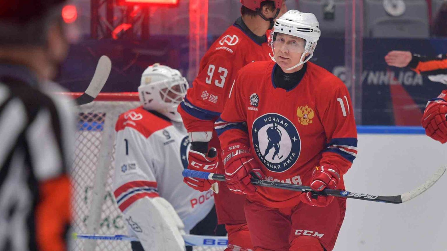 Hockey, Putin sfida Trump sul ghiaccio