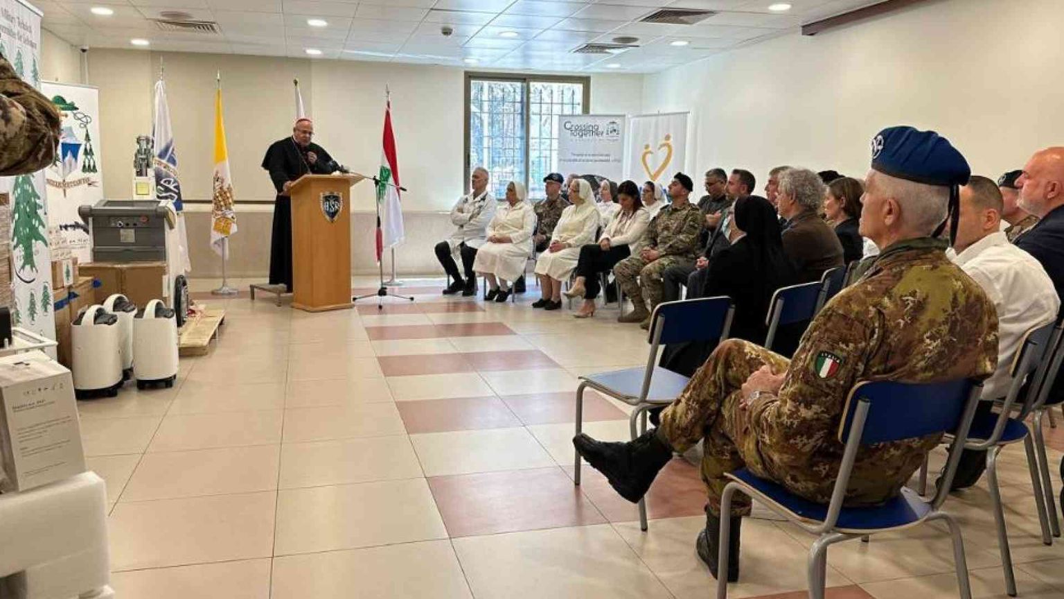 Dall'Italia gli apparecchi salvavita fra le ferite della guerra