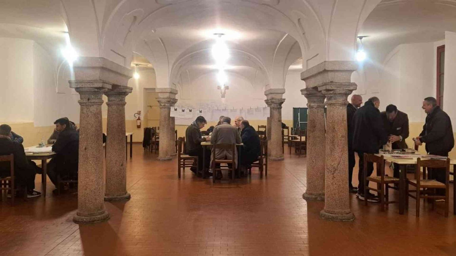 Disorientati, presenti, impauriti. Cosa stanno cercando 18 padri