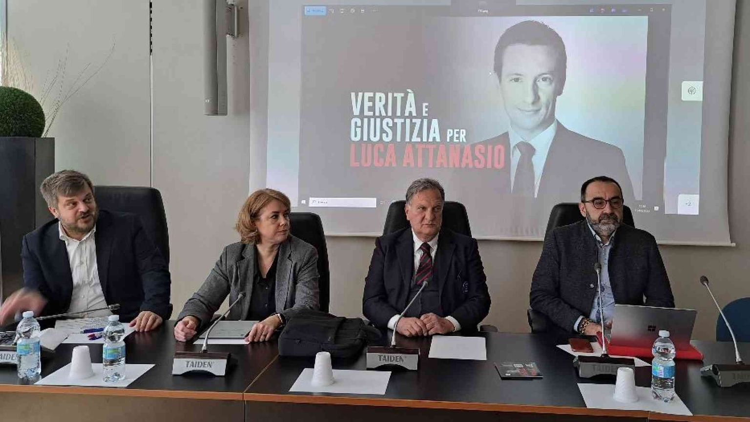 "Verità per Attanasio, serve una commissione d'inchiesta"