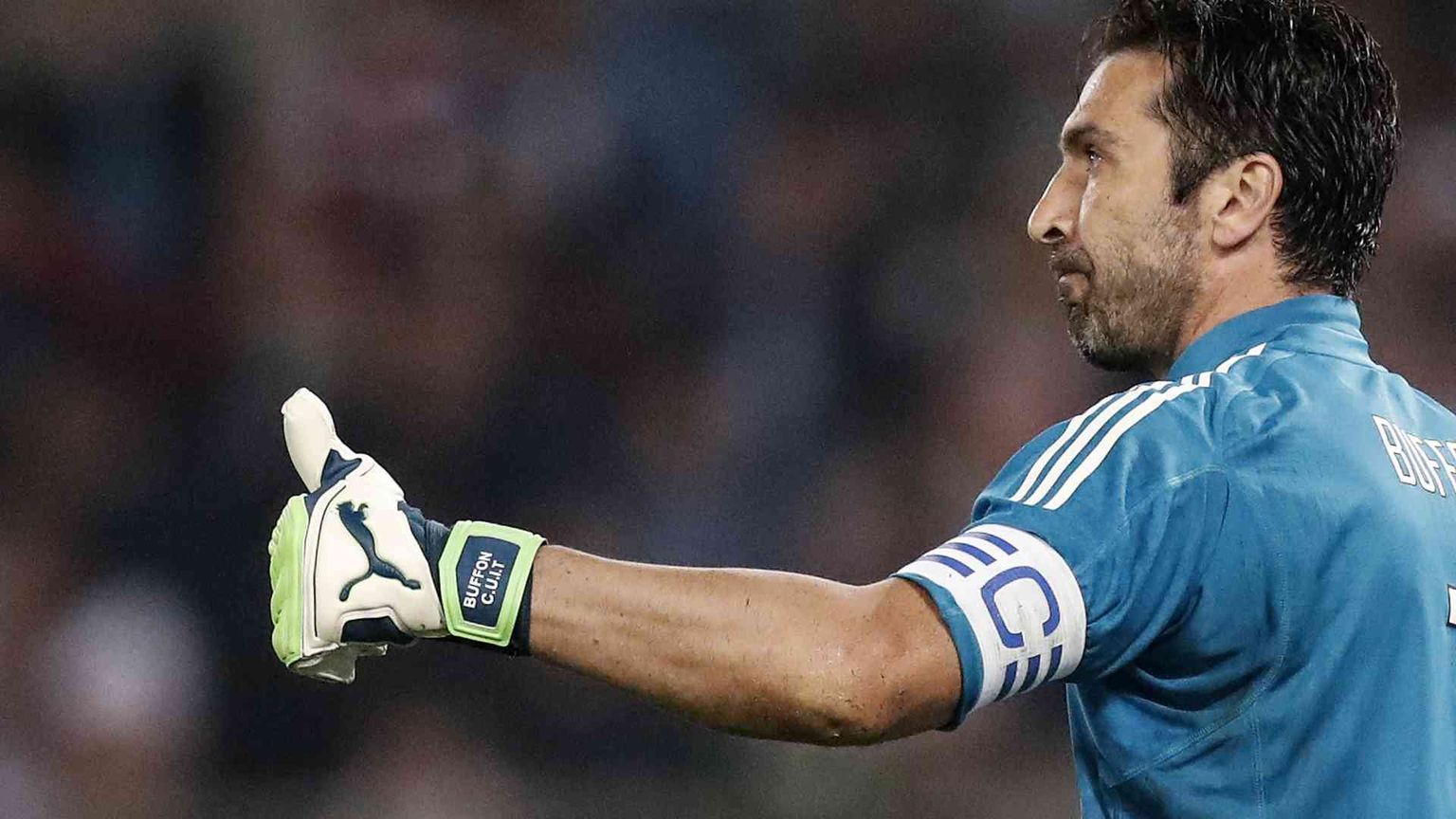Buffon: «Successi e cadute: per questo il calcio è una scuola di vita»