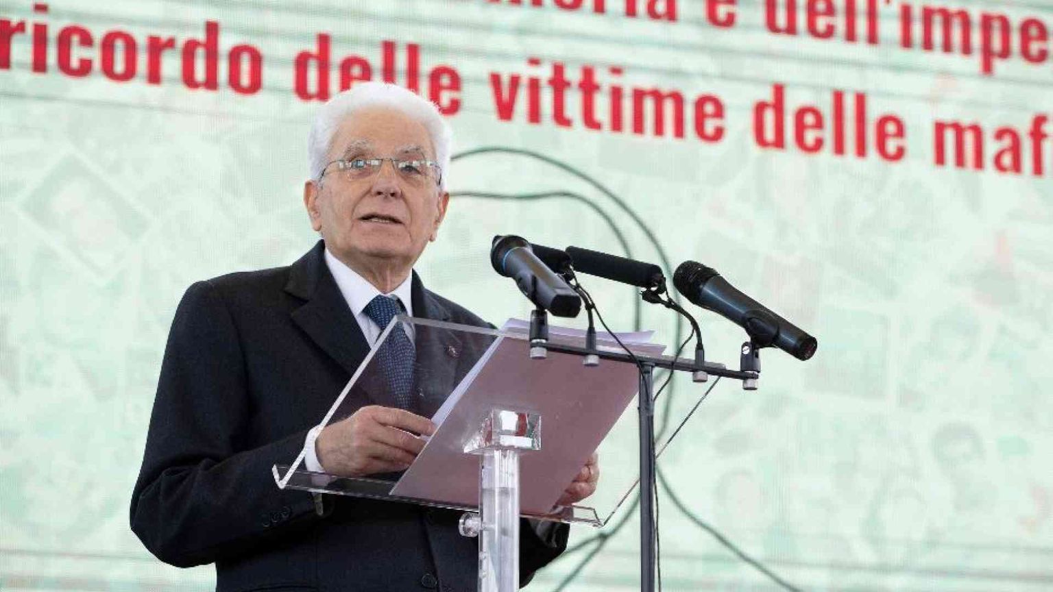 Mattarella: la mafia si può vincere, dipende da noi