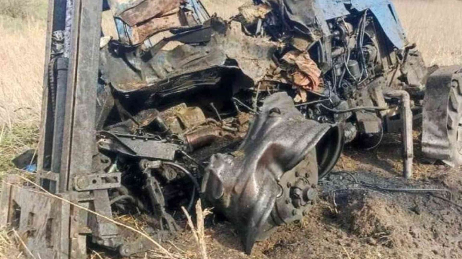 Ucraina, gli agricoltori a Kherson sminano i campi con bastoni e preghiere