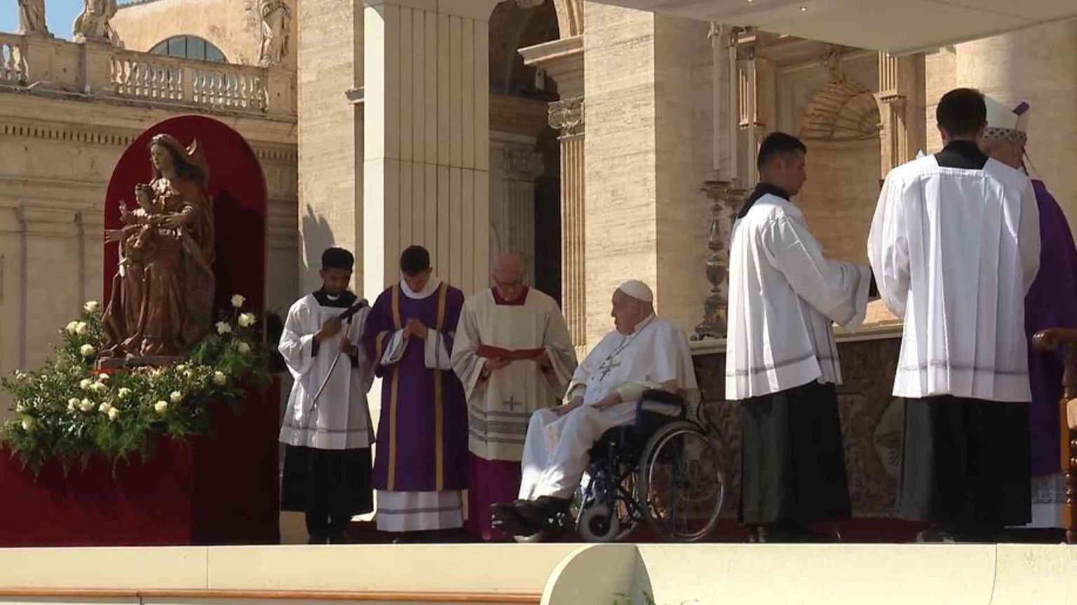 Il Papa prosegue la convalescenza. Ieri ha visto Parolin