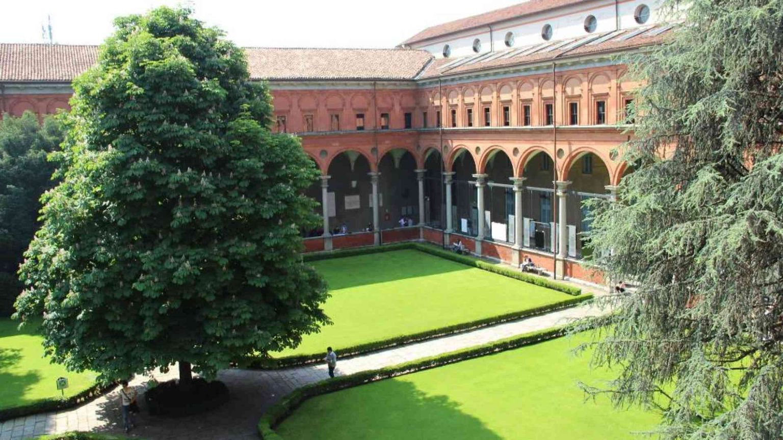 Giornata per l’Università Cattolica. La Cei: «Un Laboratorio di speranza»