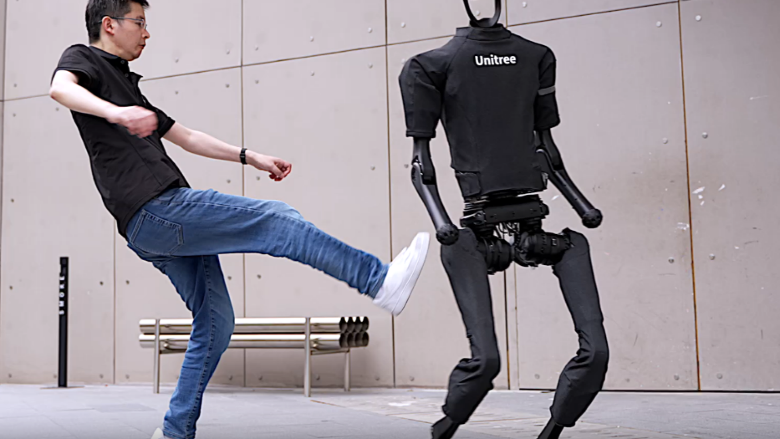 Cina e Stati Uniti si stanno sfidando anche sui robot umanoidi